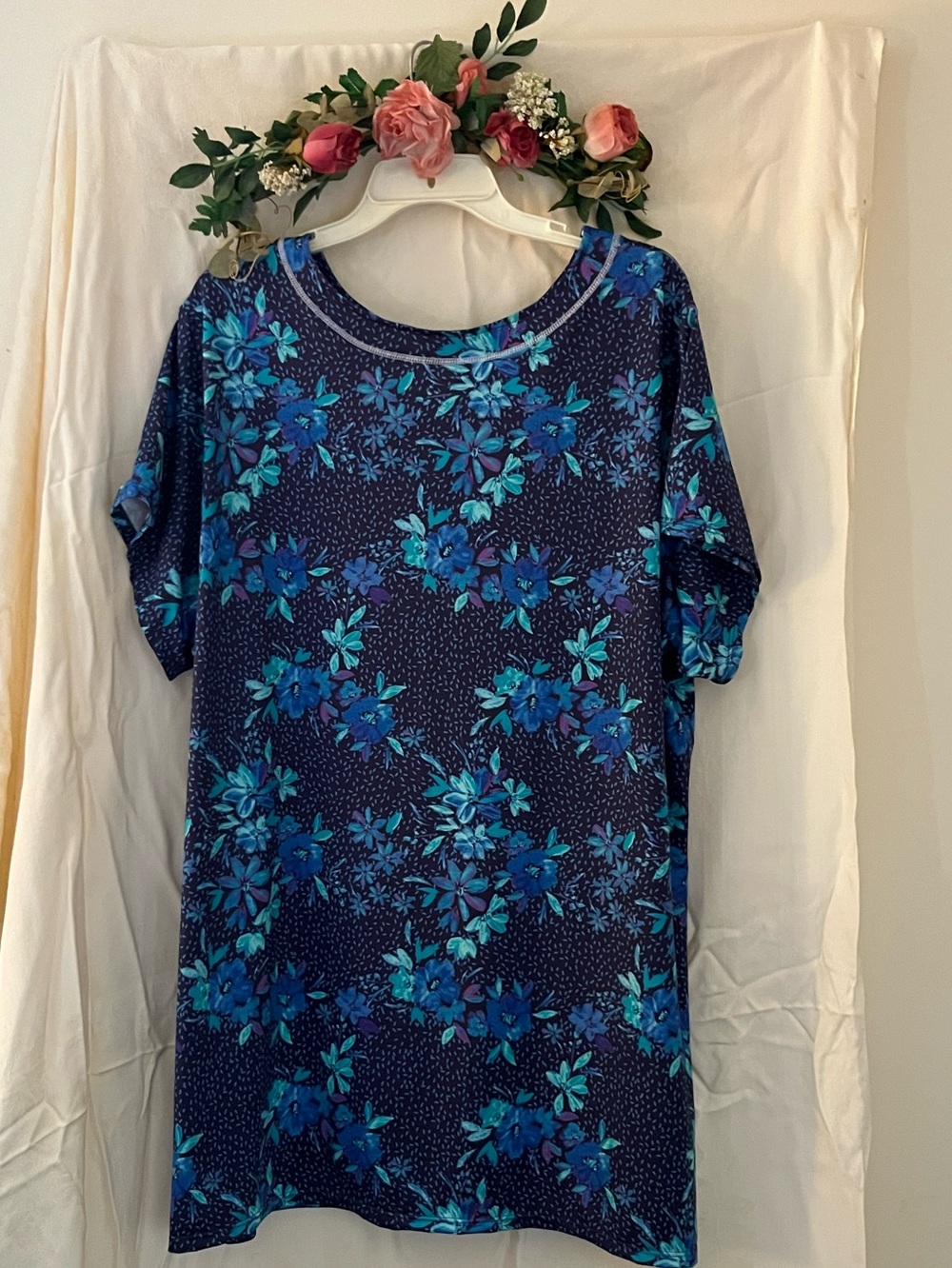 Swimsuits For All Navy and Teal Floral Swim Cover-Up - Picture 2 of 5
